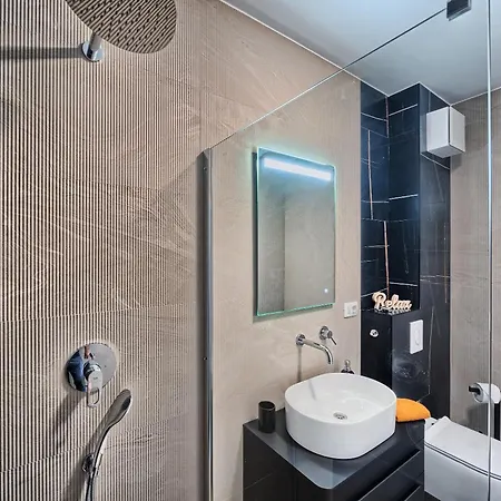 K's Rooftop - Sea-view & Pool Appartement Slatine